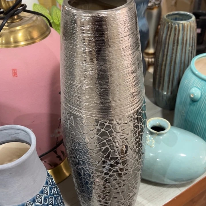 陶瓷花瓶摆件外贸出口（微瑕）