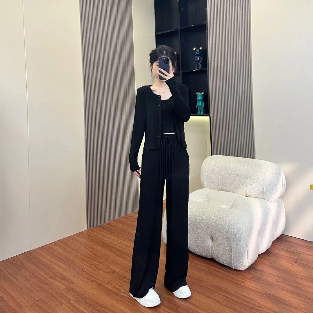 La babite松弛感休闲套装女秋季2025新款开衫吊带阔腿裤三件套