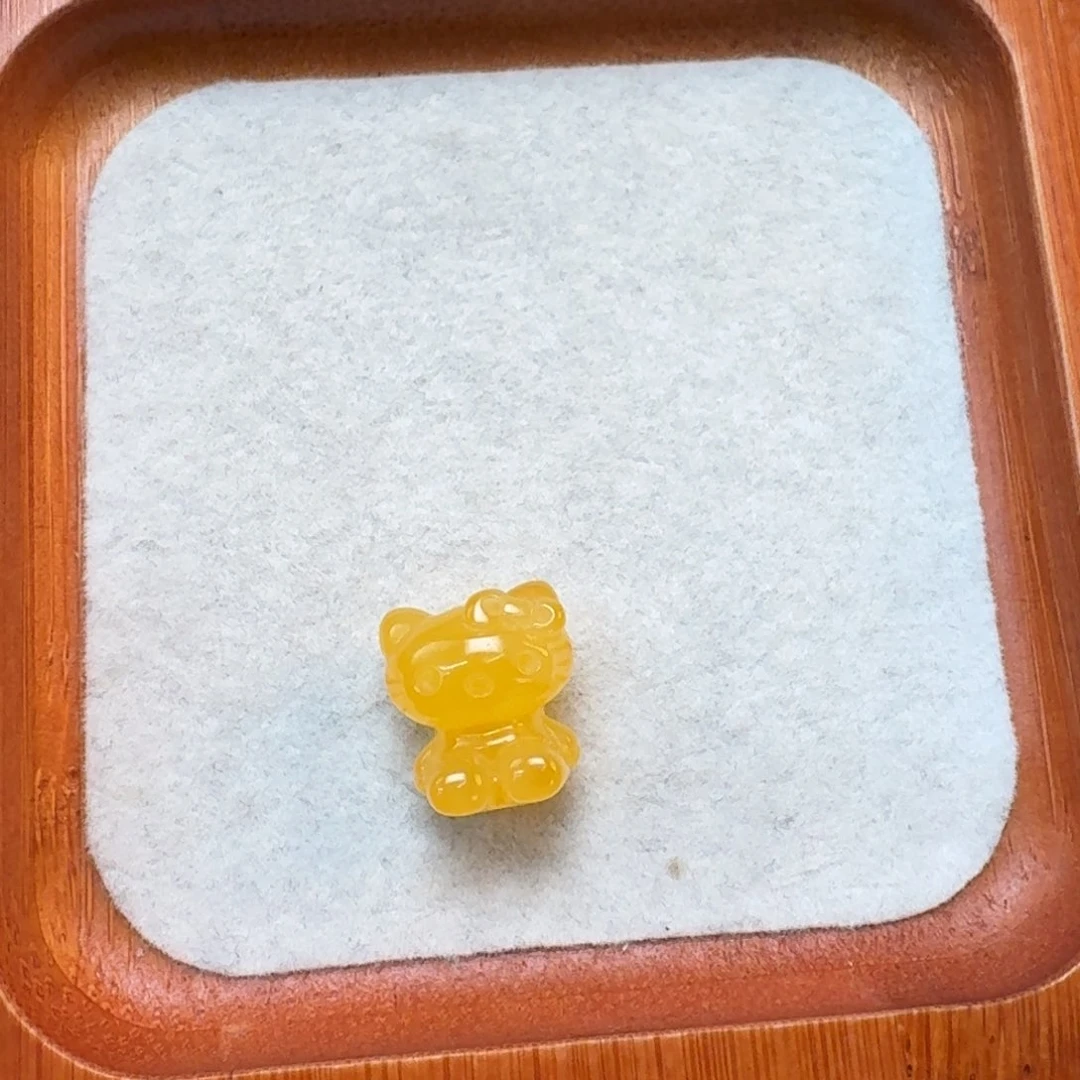 未镶嵌琥珀珠宝奇石米*姆