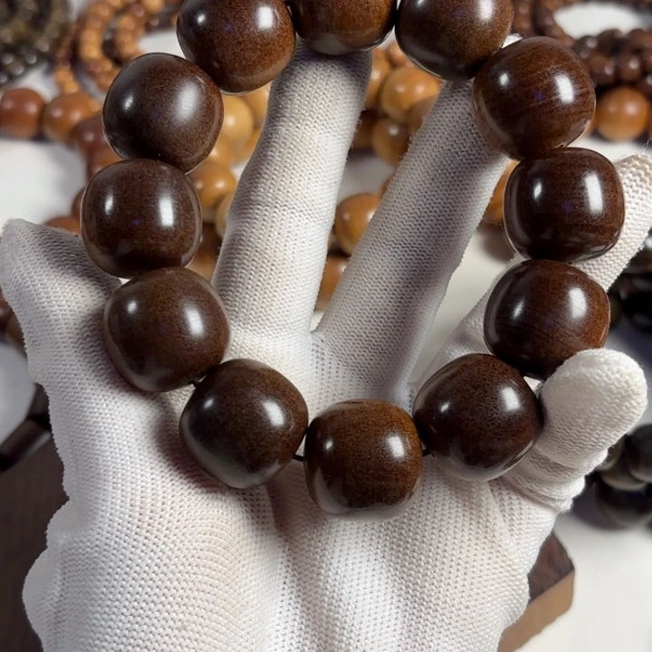 阿***事檀香木2021老山檀黑肉奶香奶甜