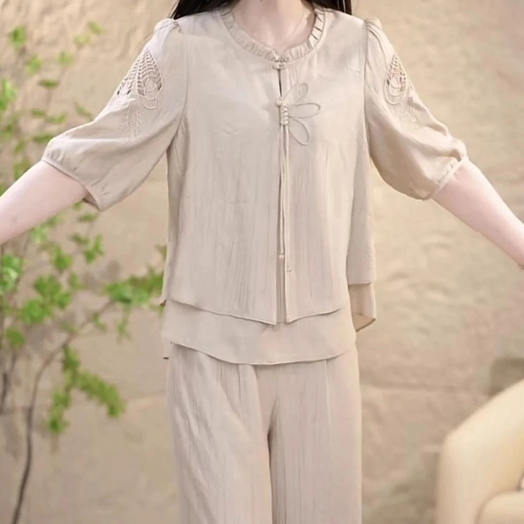 时尚休闲套装女2025夏季新款洋气遮肚子显瘦短袖上衣阔腿裤两件套