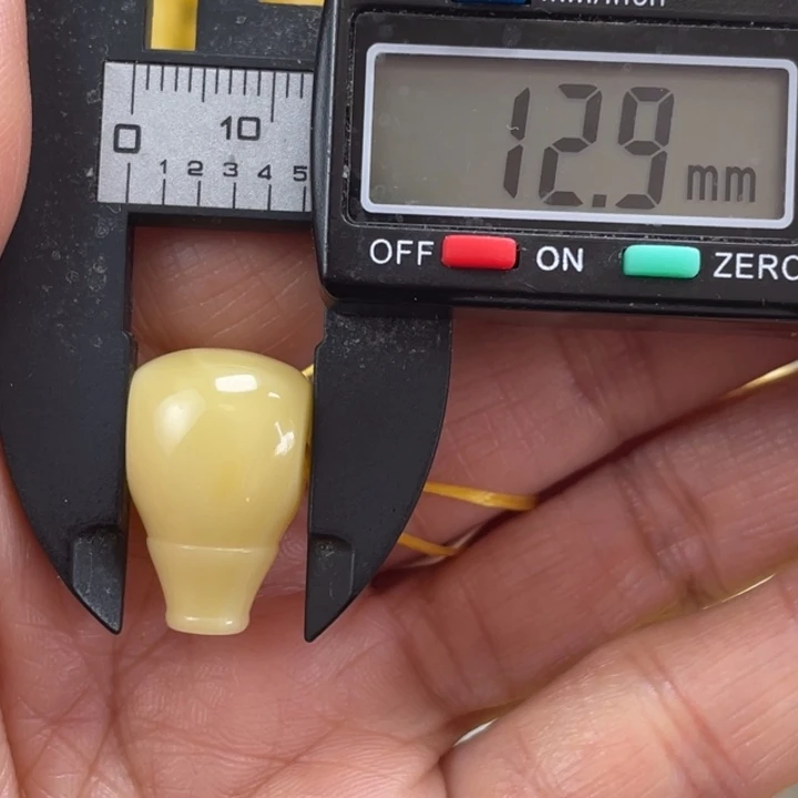 蜜蜡未镶嵌裸石48