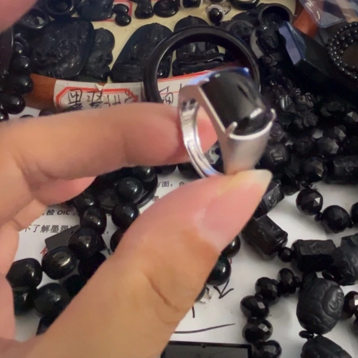 翡翠银S925镶嵌戒指墨翠