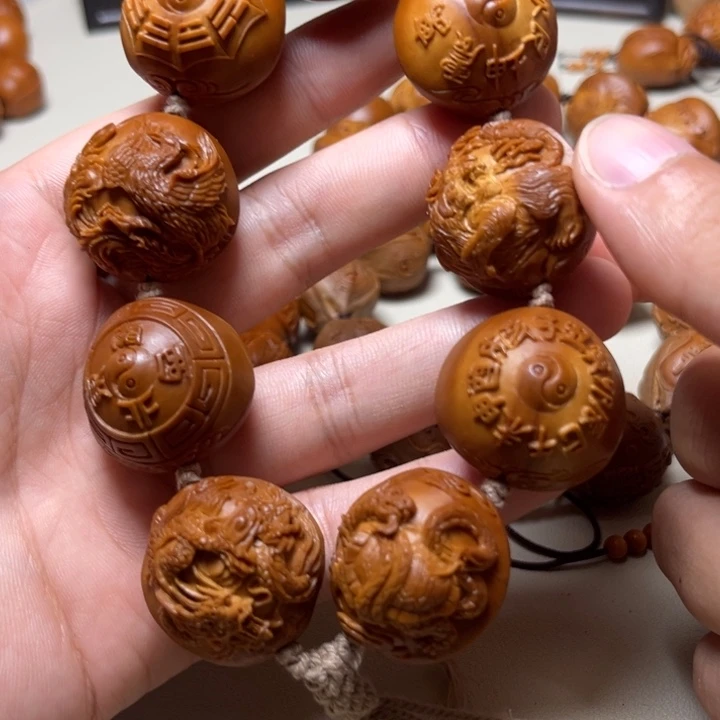 带***子手串橄榄核橄榄核