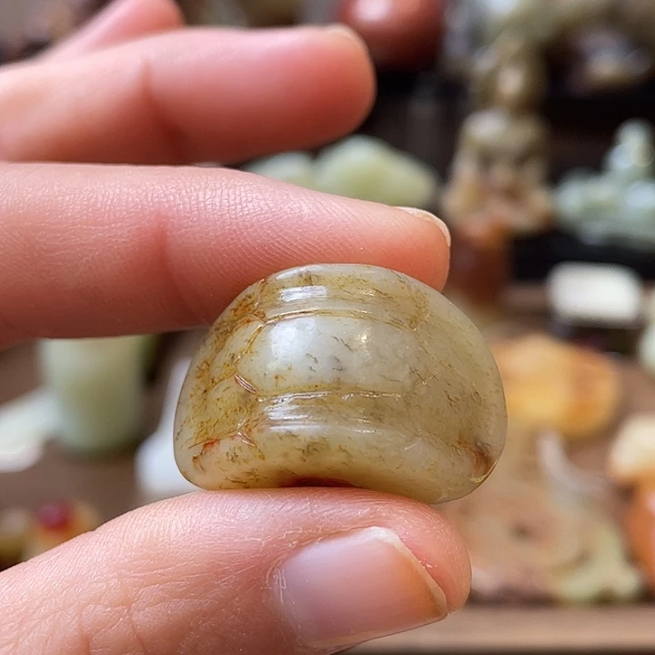 和田玉（糖玉）未镶嵌颈饰