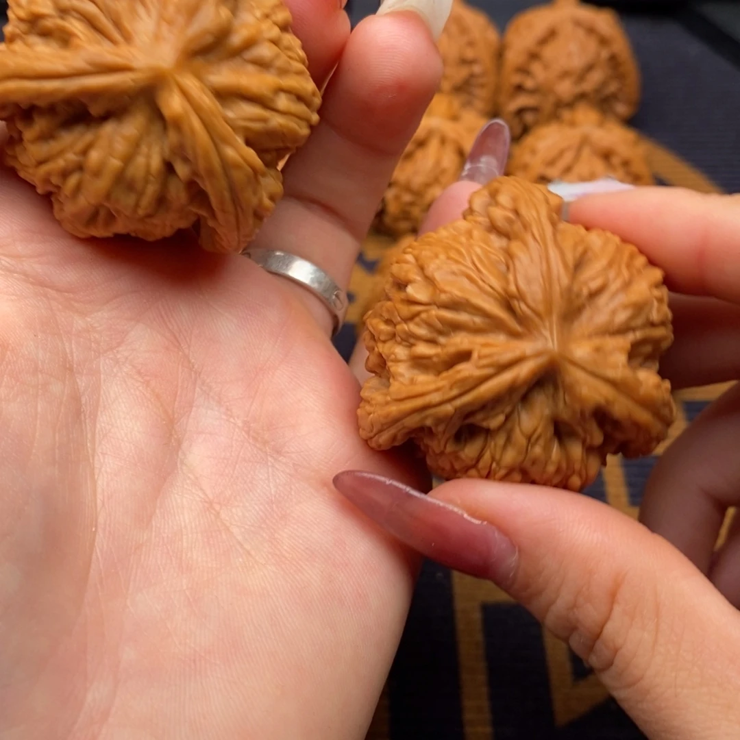 九***井文玩核桃吊坠白狮子