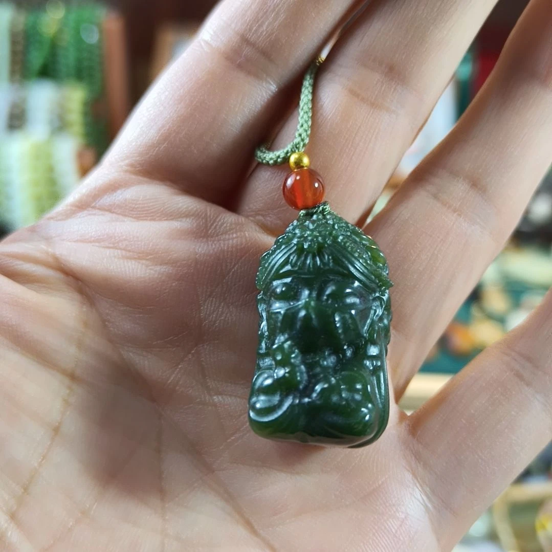 和田玉未镶嵌颈饰