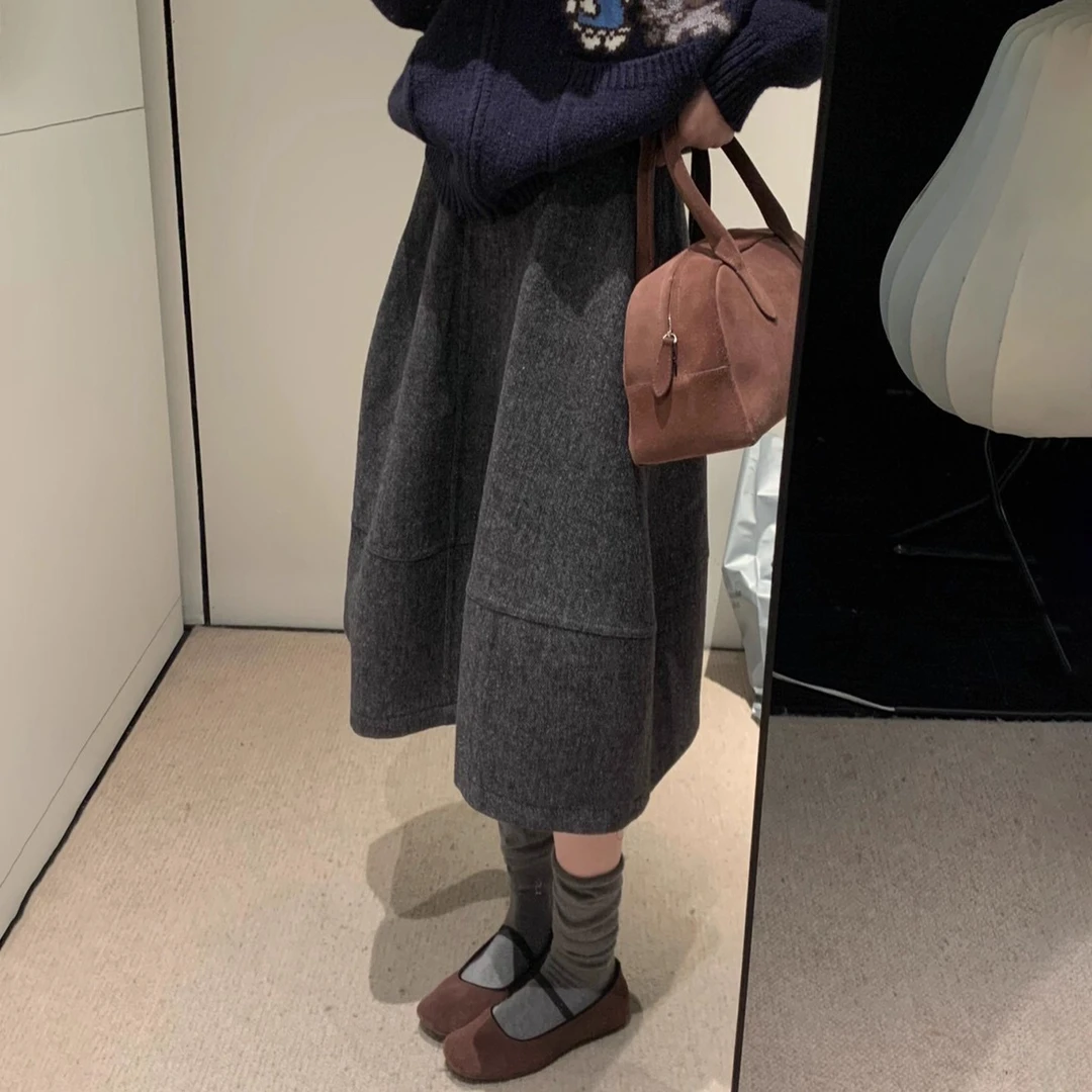 加绒深灰色毛呢半身裙2025秋冬季新款高腰显瘦花苞秋冬半身裙
