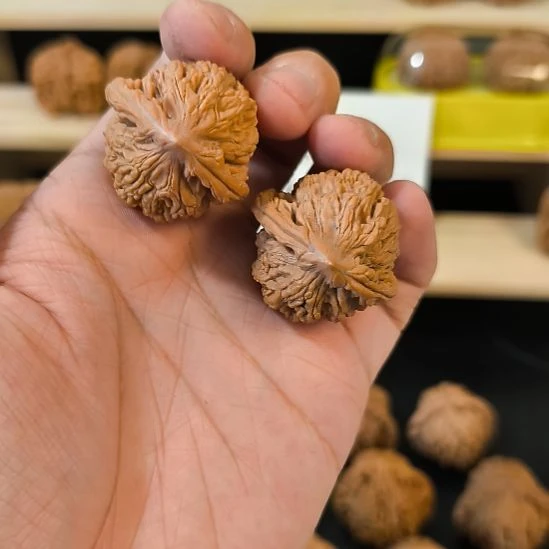 文玩核桃吊坠34麦虎
