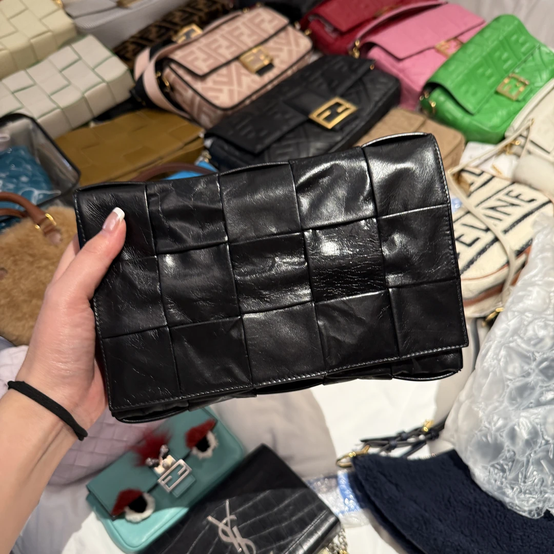 BOTTEGA VENETA/葆蝶家 单肩包 单肩包 ha6004/2509