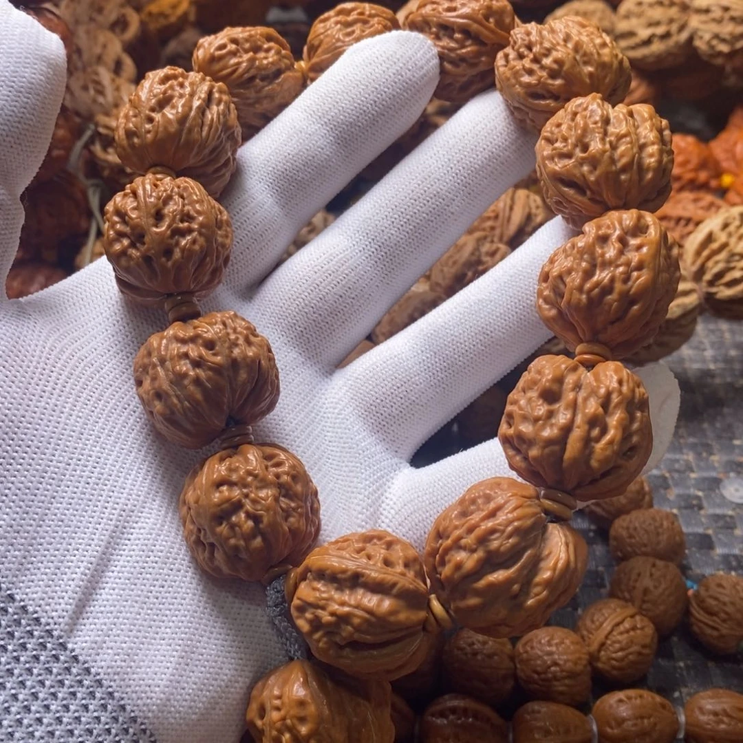 文玩核桃吊坠异形