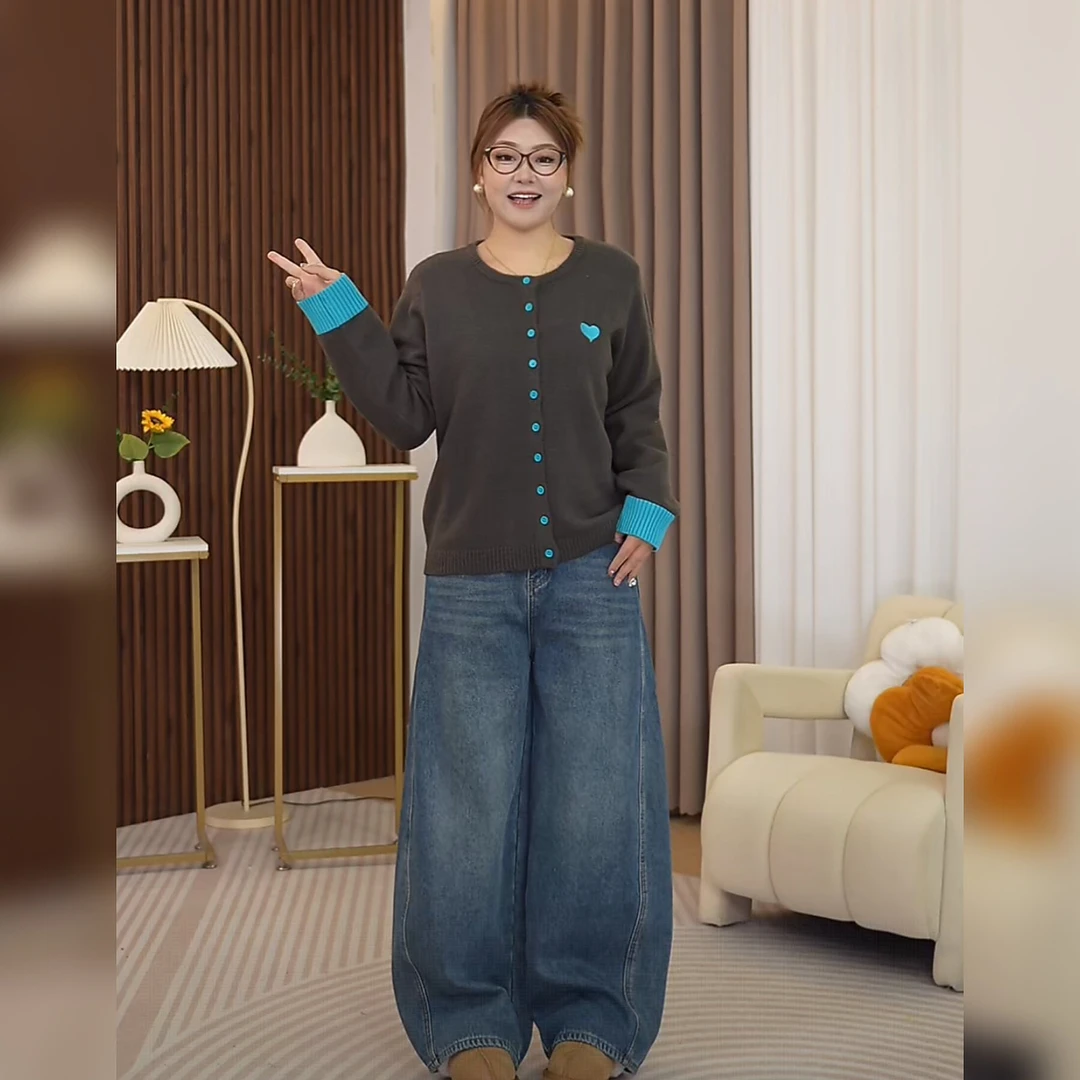 【大源美树】25年秋季新款大码女装刺绣爱心撞色针织开衫-F585