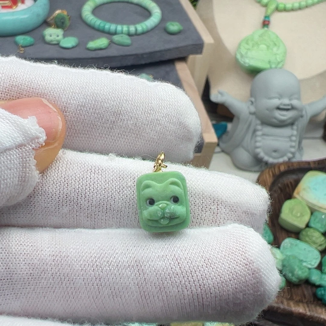 绿松石绿松石未镶嵌