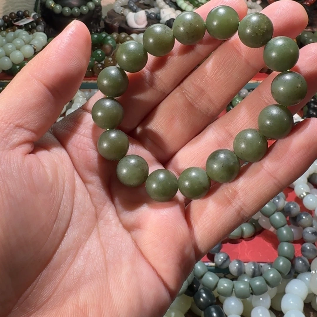 和田玉未镶嵌手链