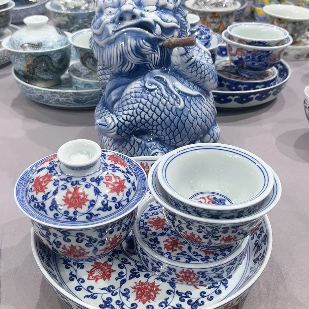 石*、景德镇陶瓷艺术家