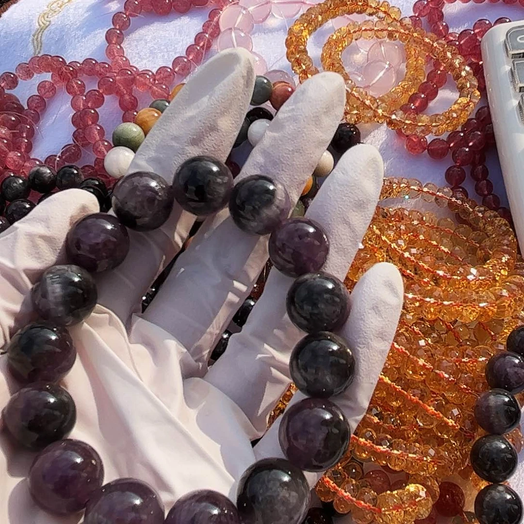 水晶颈饰未镶嵌L**y水晶