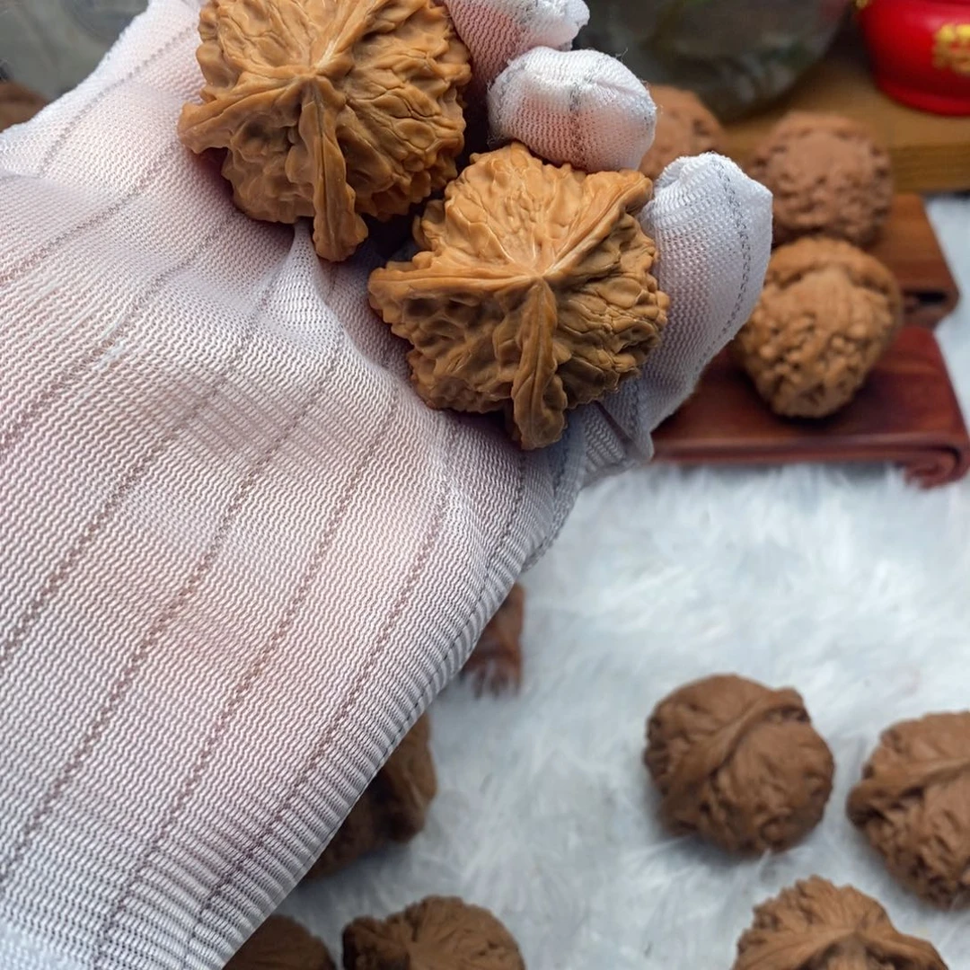 吊坠文玩核桃38尺寸盘山三棱