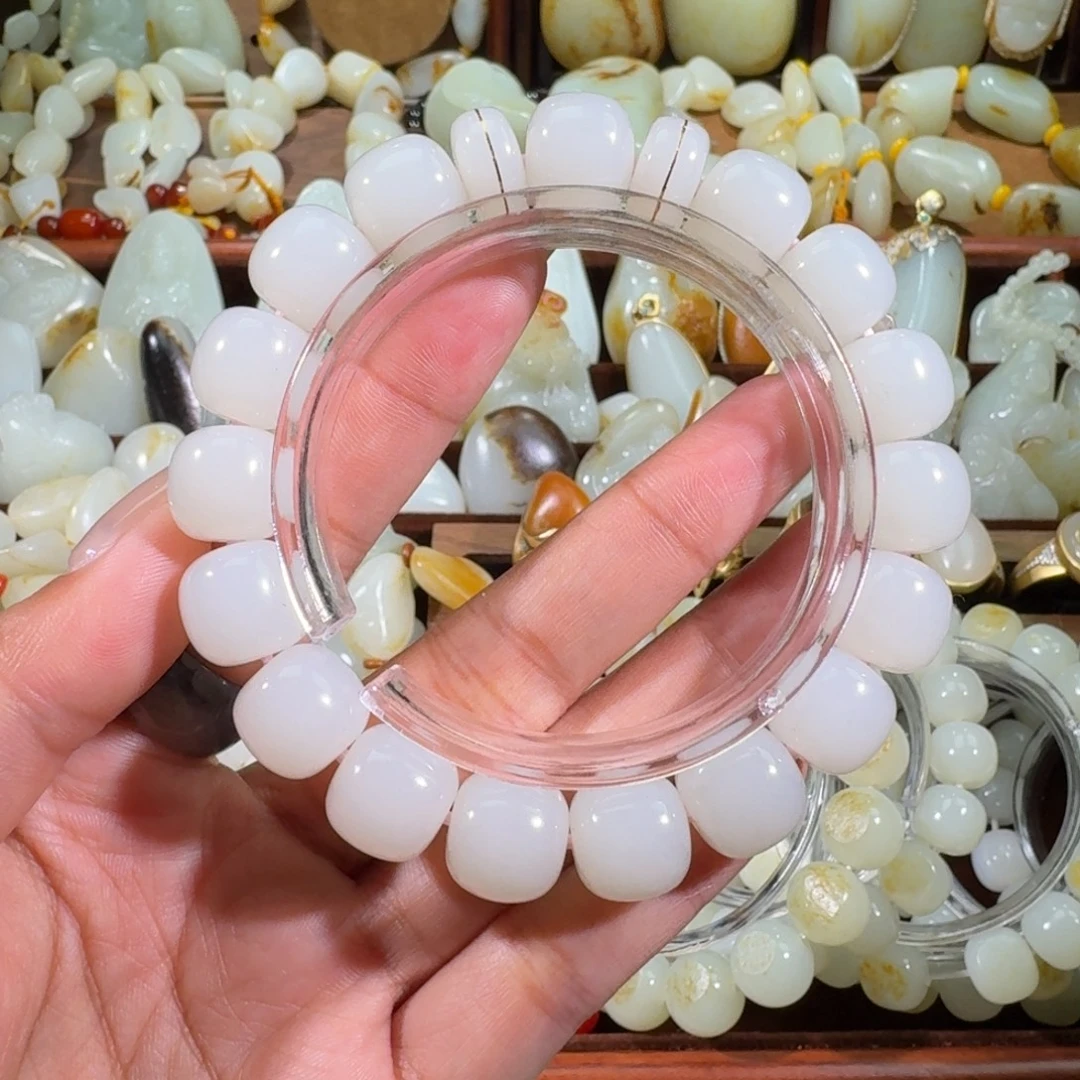 和田玉未镶嵌手链