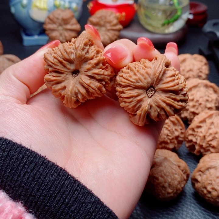 文玩核桃把件高炮凹底南疆39