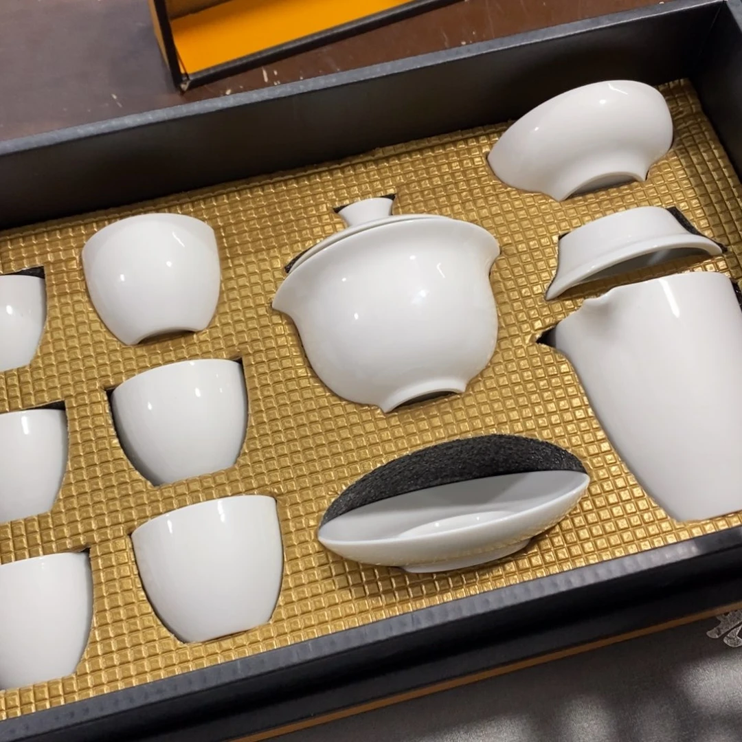 陶瓷等行业的生产和销售企业提供