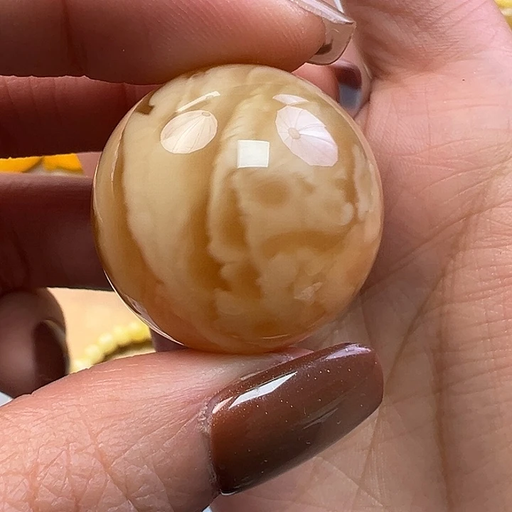 蜜蜡未镶嵌珠宝奇石