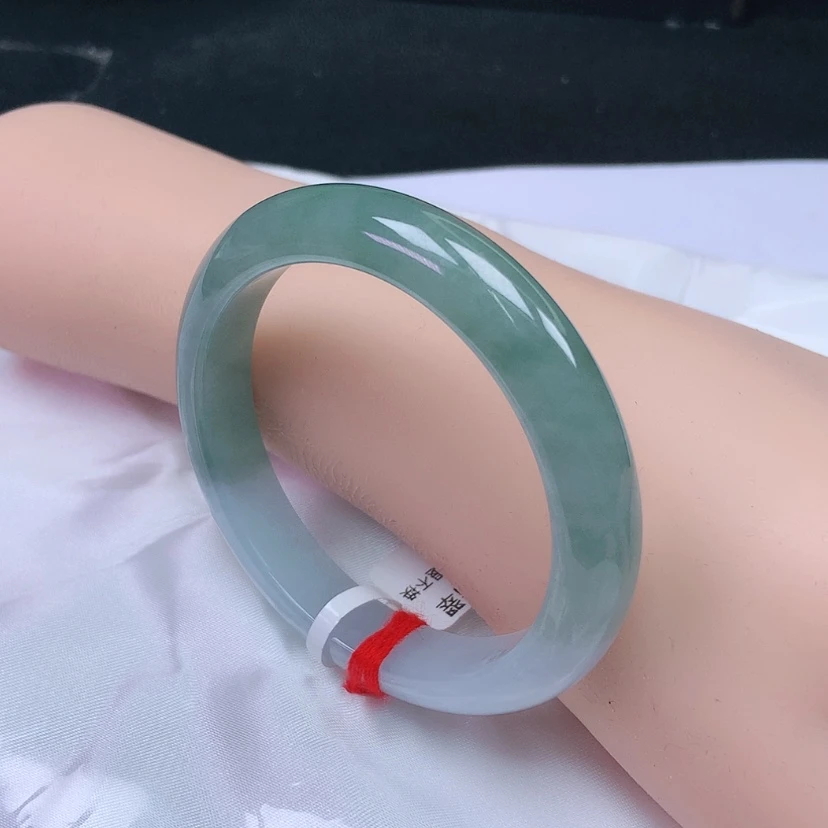 【闪购商品】翡翠手镯未镶嵌，
