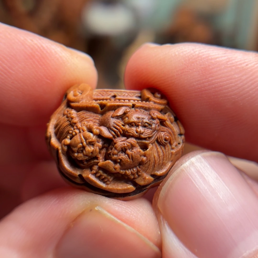 桃核雕刻五狮锁纯手工