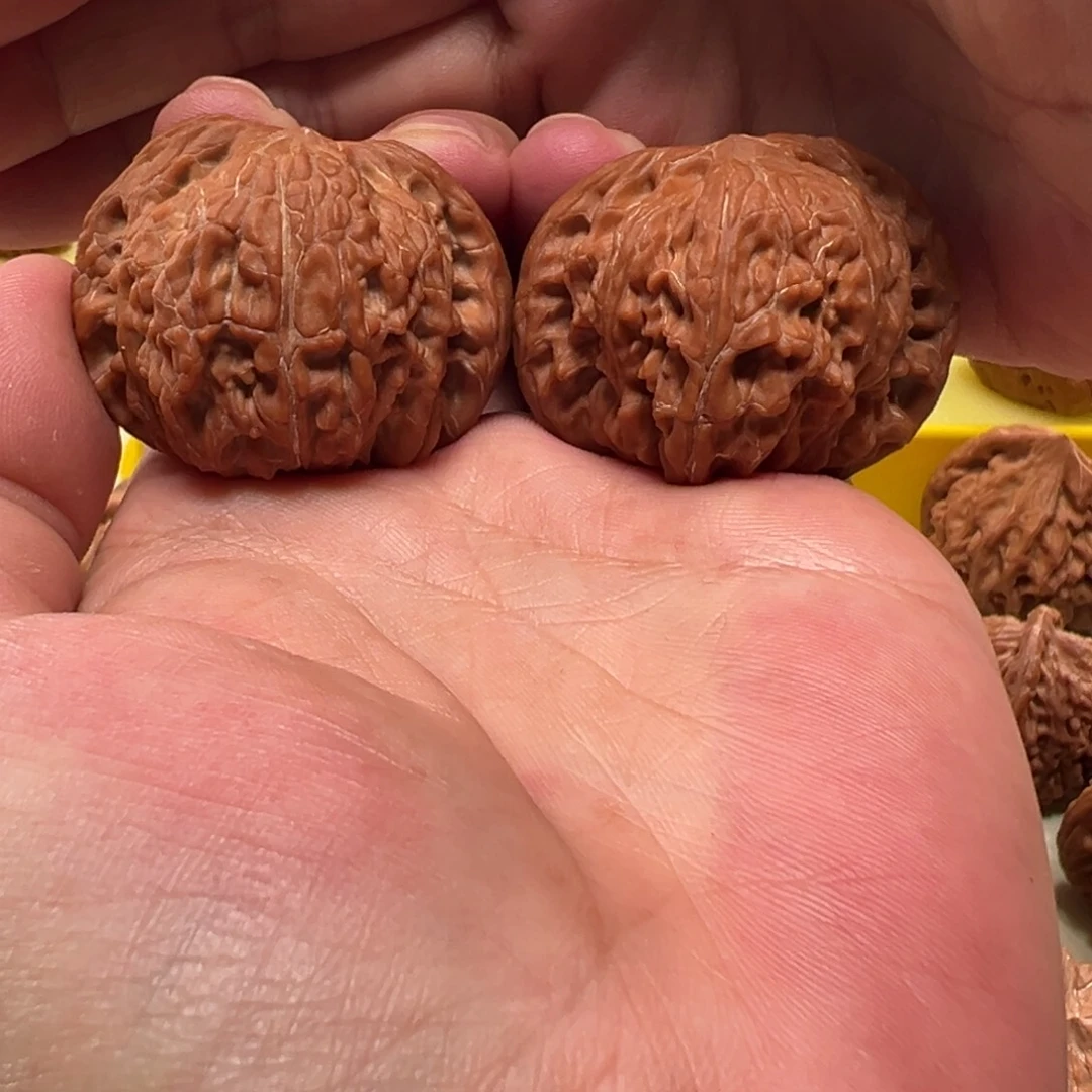 文玩核桃把件红皮山地磨盘全品43➕