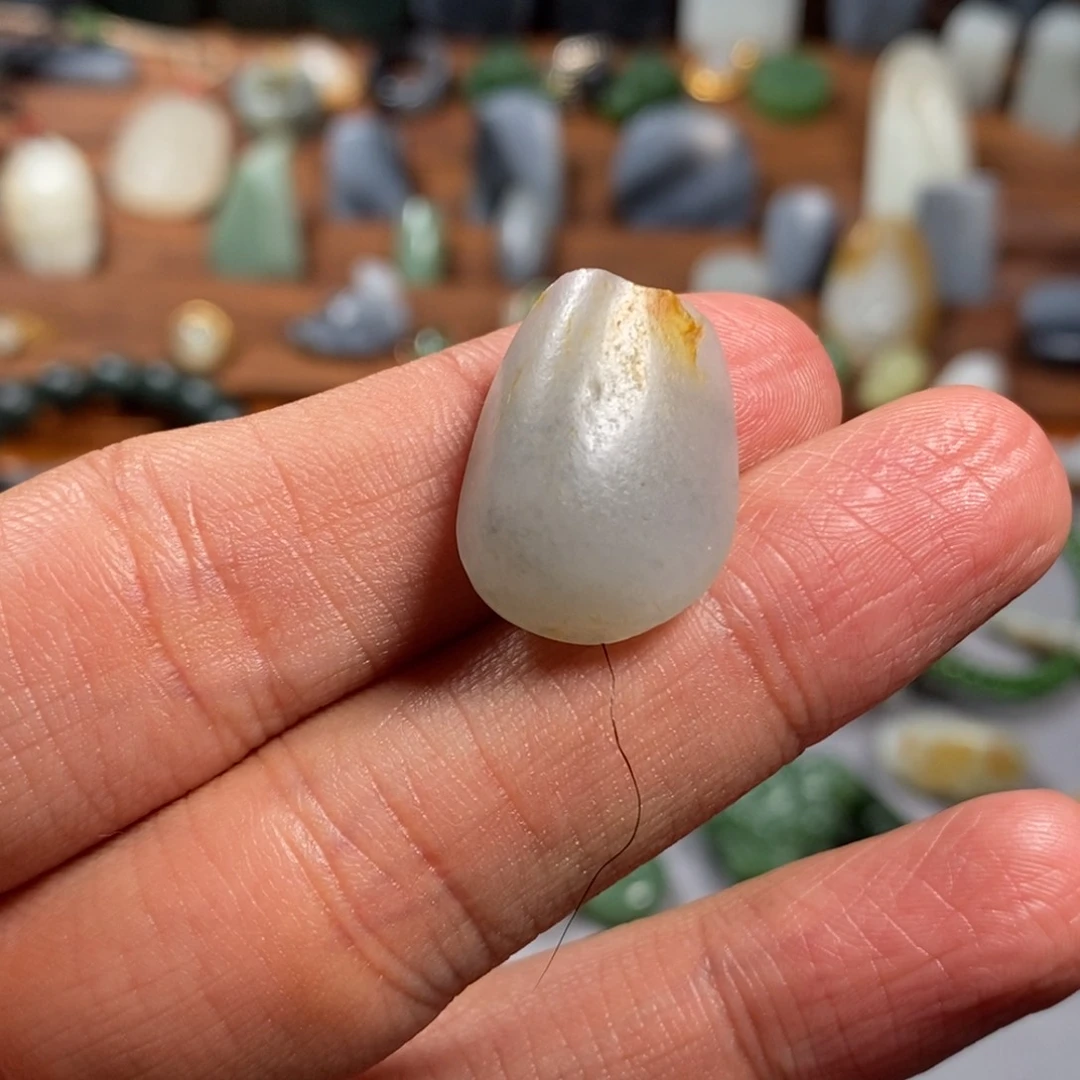 和田玉挂件未镶嵌刚*