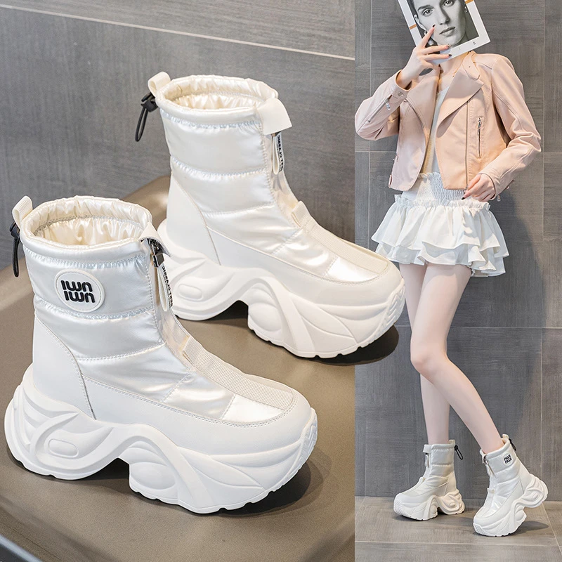 万达撤柜中高筒防水厚底内增高加绒防滑雪地靴子女2024冬季款高档