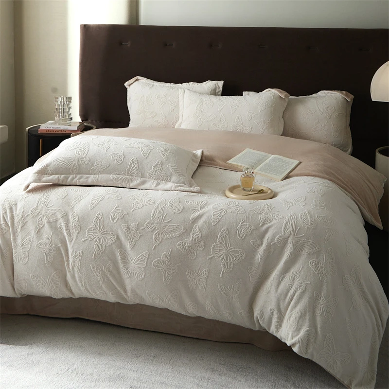 7D新款高品雕花牛奶绒四件套加厚柔软舒适简约学生被套床单枕套
