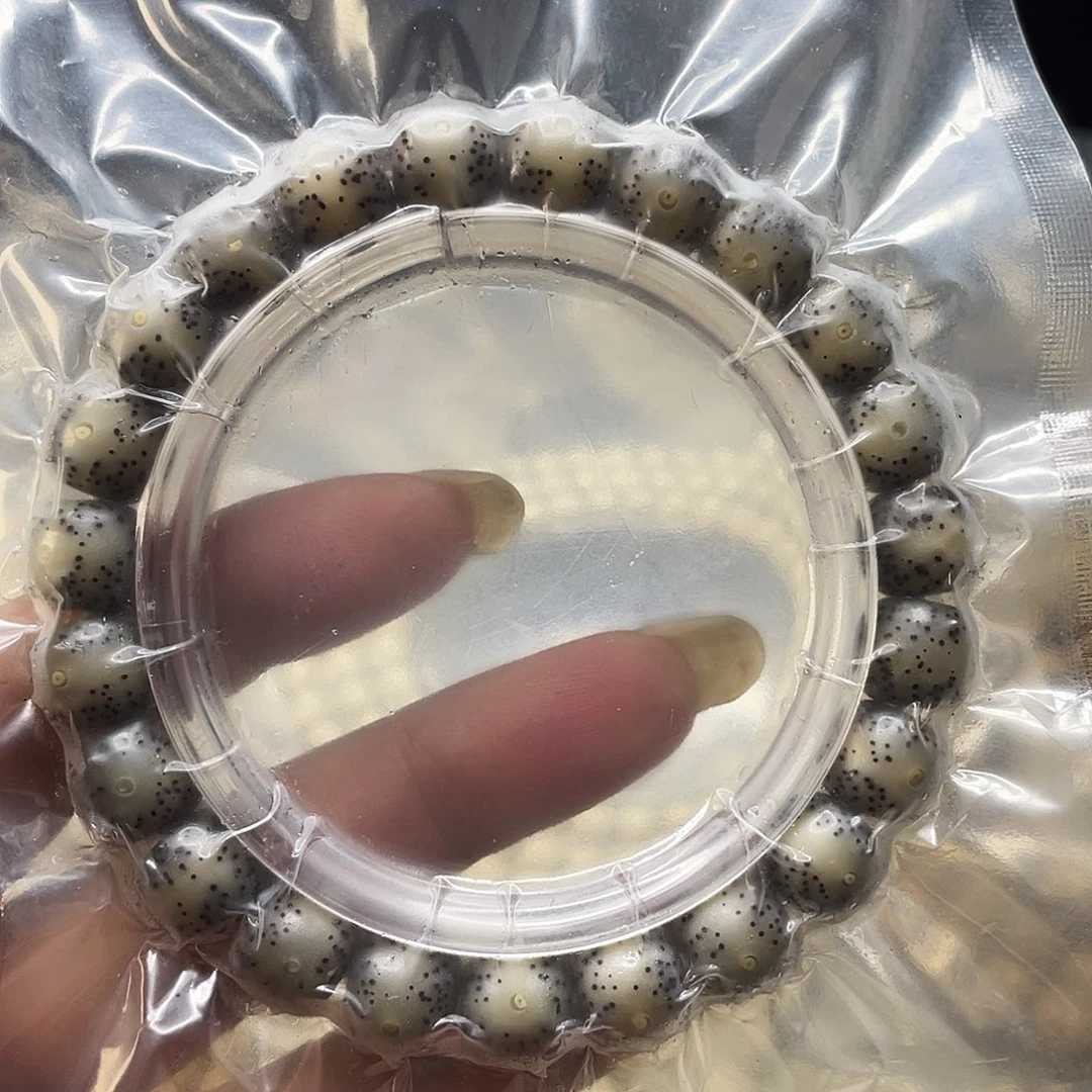 来***斯吊坠星月菩提黑冰手串10/9一物一图