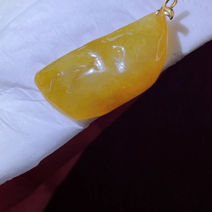 翡翠18K金镶嵌颈饰翡翠