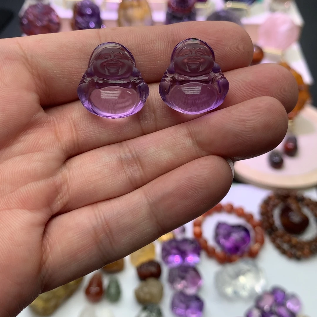 未镶嵌水晶颈饰随机发一个