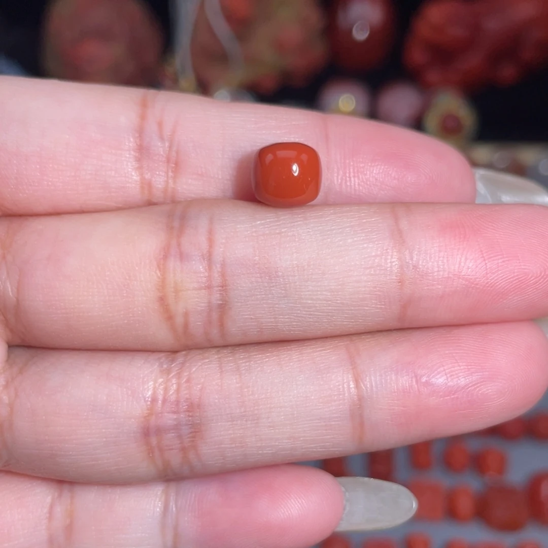 未镶嵌瓦西老型8mm南红玛瑙