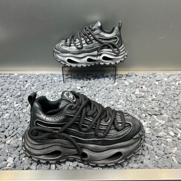 欧洲站潮牌男士运动时尚青春小众高端日常舒适休闲百搭潮流潮鞋