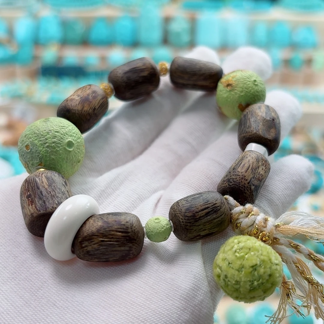 绿松石18K金镶嵌珠宝奇石