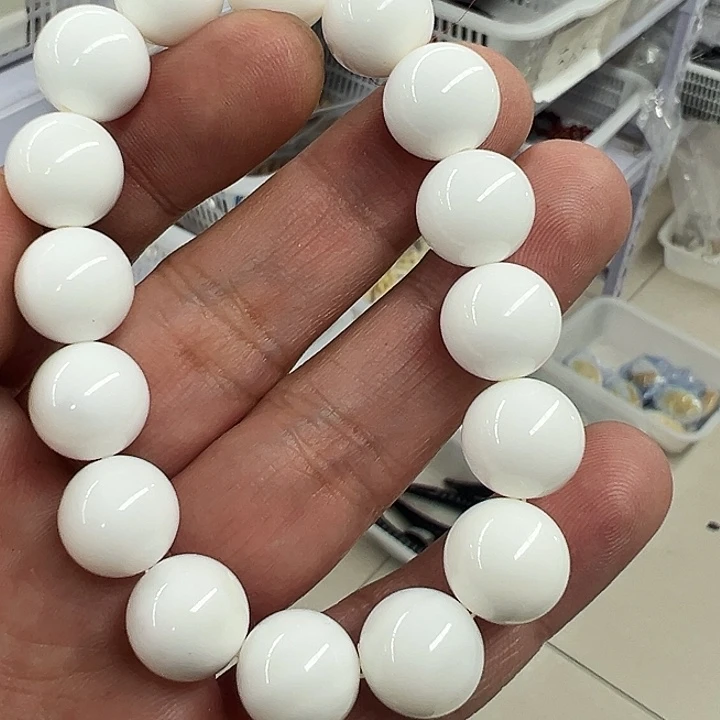 白玉菩提吊坠白色369