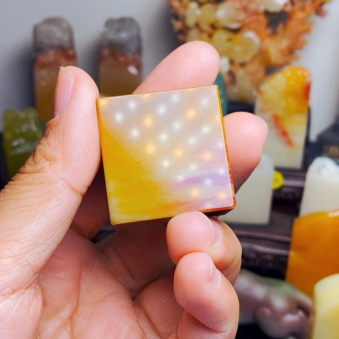 李***彤印石寿山石牛蛋田印章