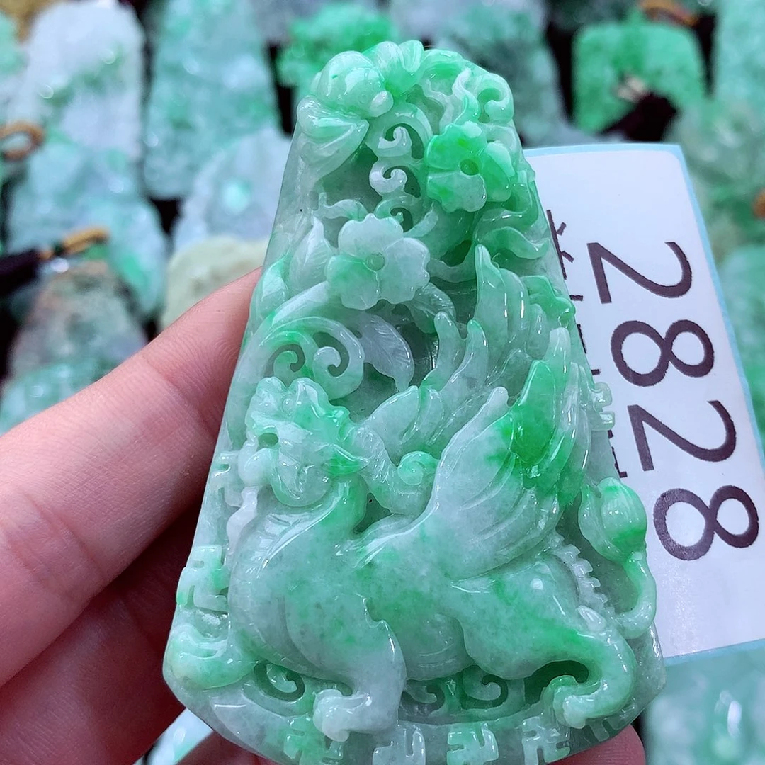 翡翠未镶嵌吊坠(不含链)