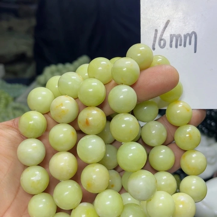 蛇纹石玉手串未镶嵌