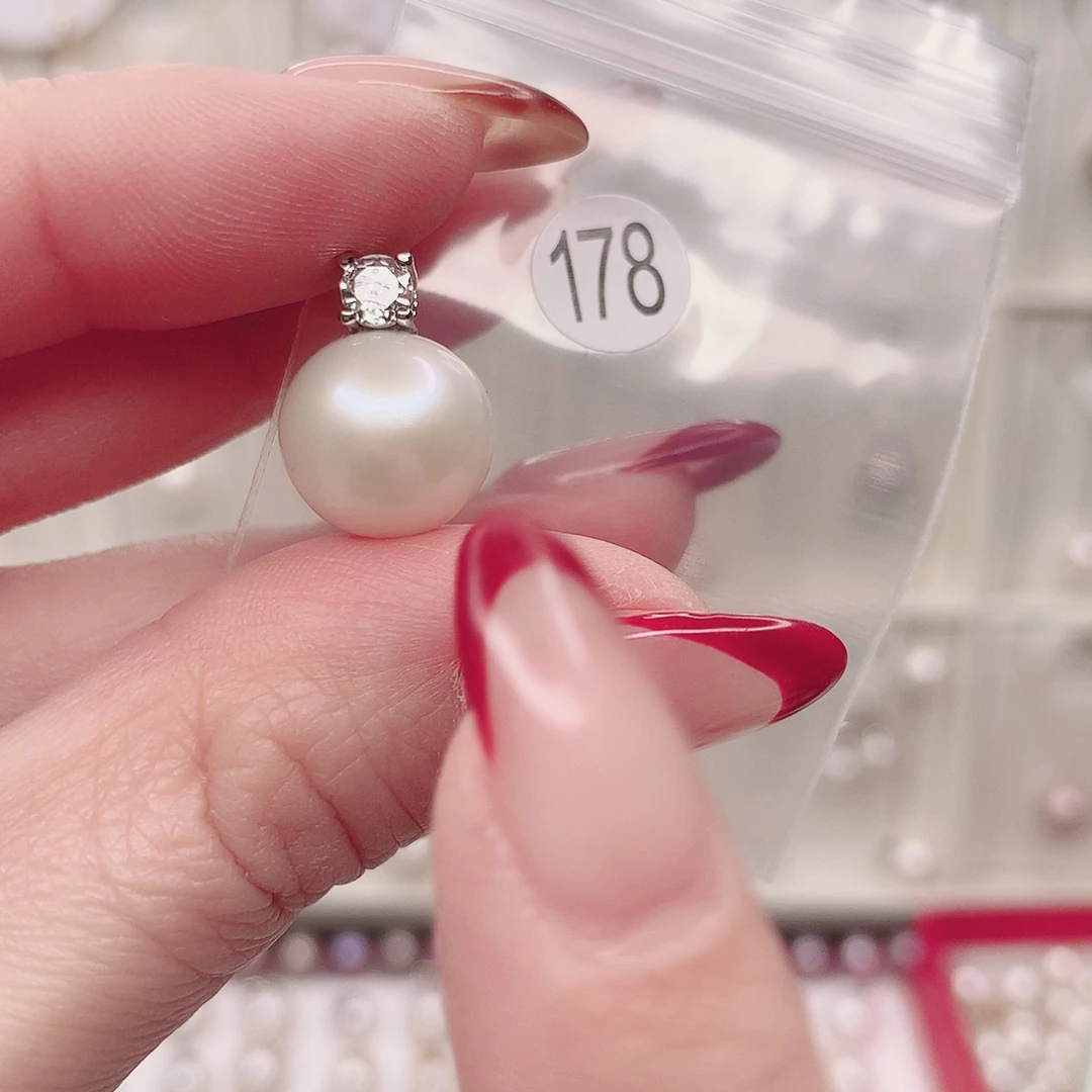 合金吊坠(赠链)淡水珍珠