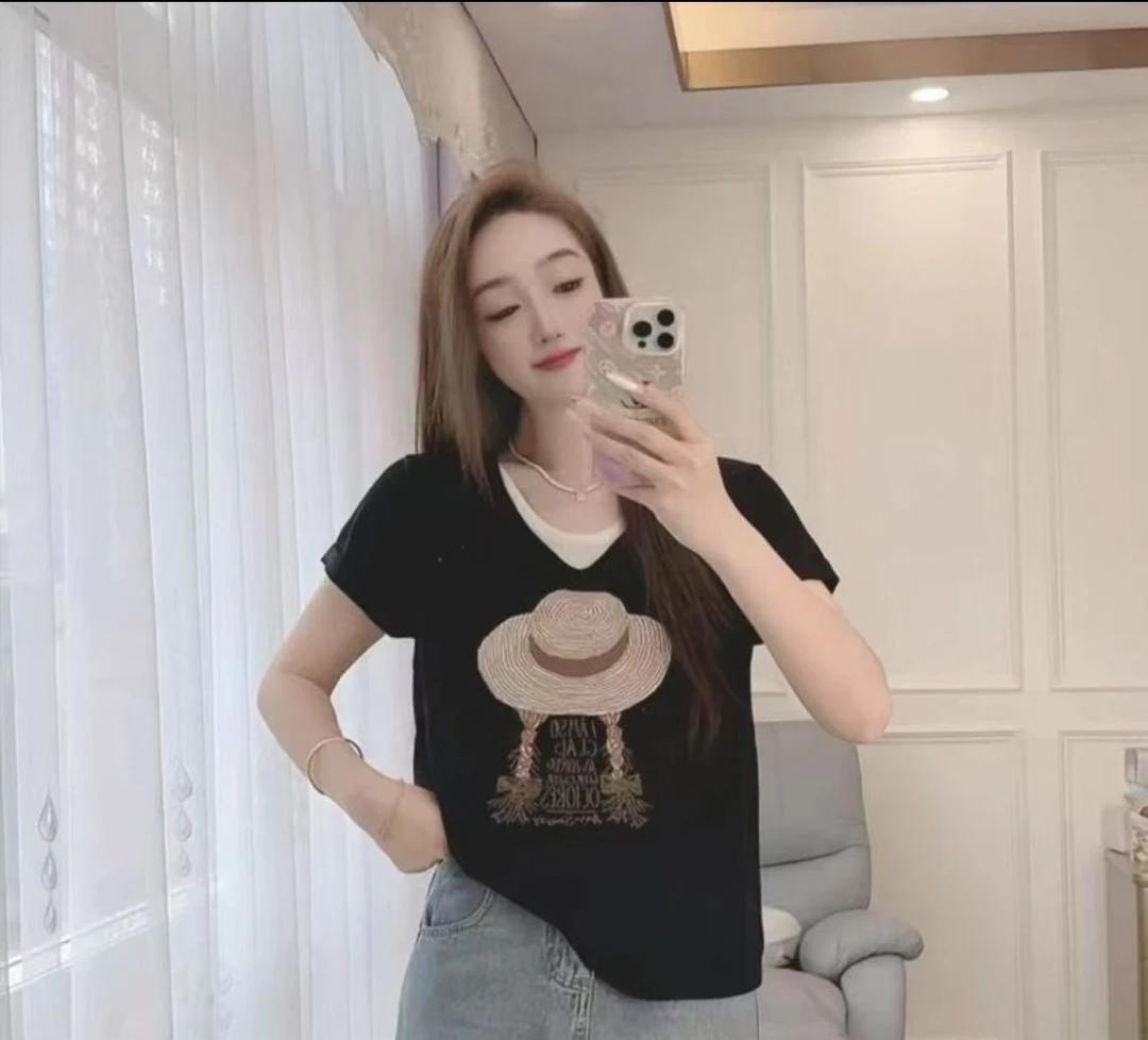 【肥】2025夏季新款潮流百搭冰丝圆领短袖时尚刺绣减龄假两件打底女