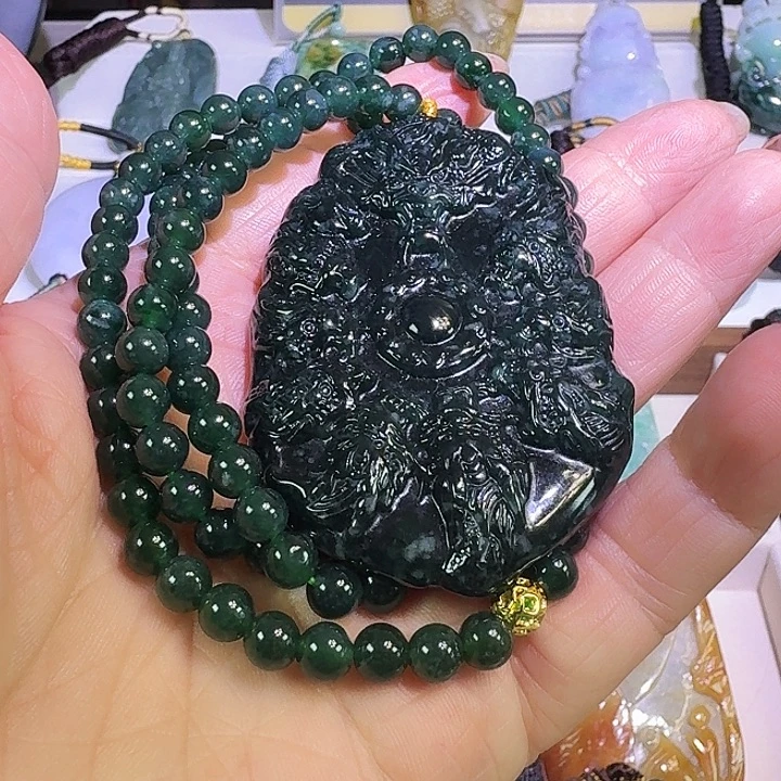 颈饰未镶嵌翡翠我