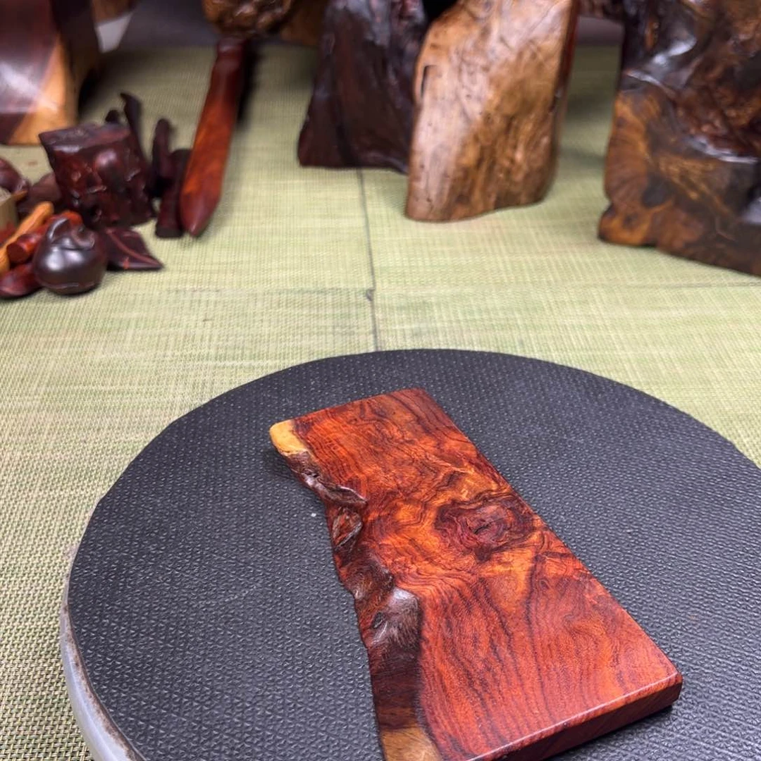 大果紫檀（缅甸花梨）沐**光