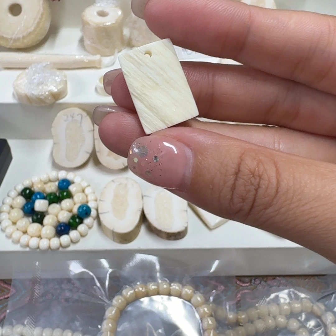 琉璃/树脂/塑料类独原皮