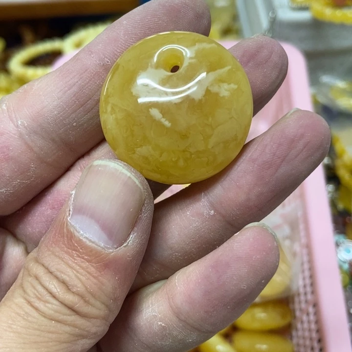 未镶嵌蜜蜡裸石吊坠