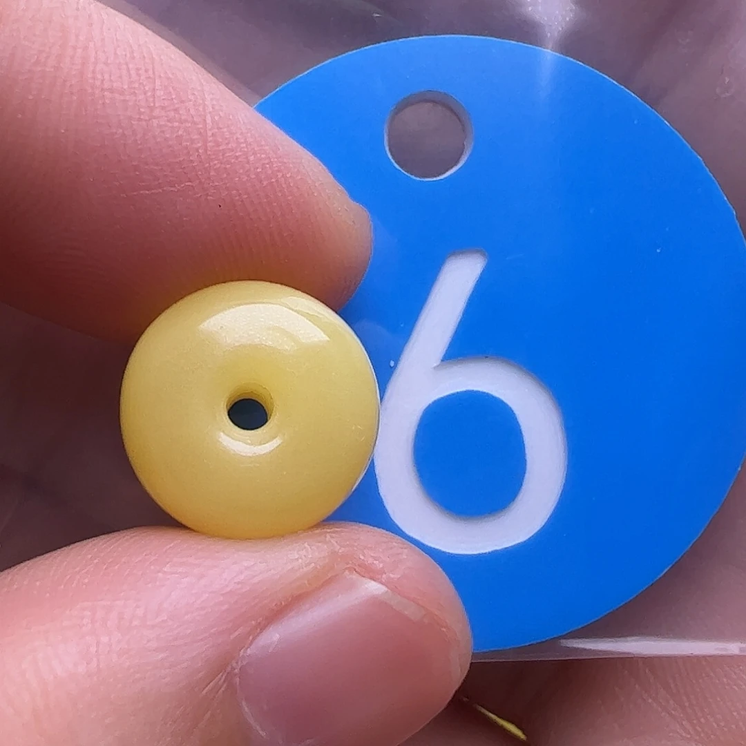 未镶嵌蜜蜡裸石12m m