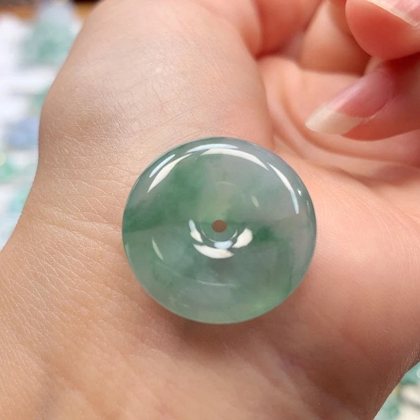 【闪购商品】翡翠未镶嵌吊坠(不含链)