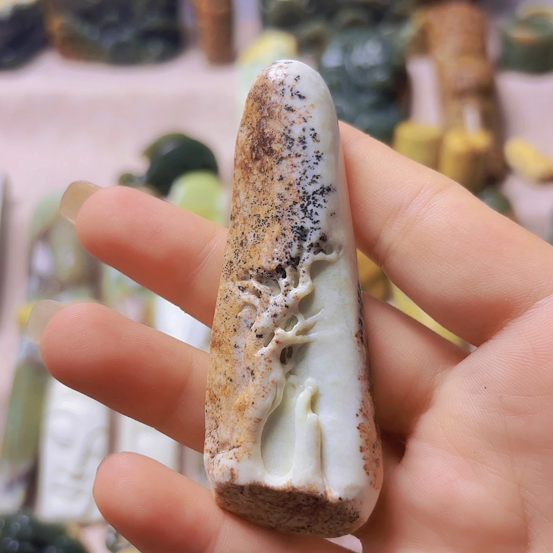 不***二岫岩老玉（透闪石质玉）未镶嵌挂件